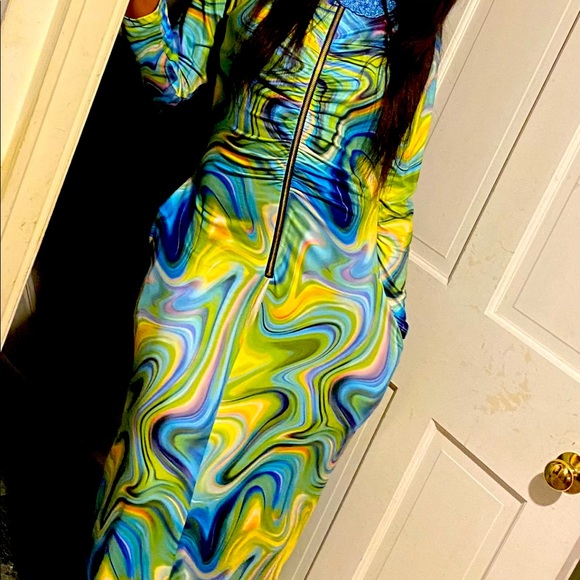 Dress formal - Picture 4 of 5